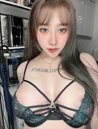 F奶雪乳學妹乳搖影片外流🔞 