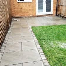 Mint Sawn Smooth Sandstone Paving Pack 900x600 Single Sizes 525 Per Pack Inc Free Delivery Cheshire Sandstone In 2020 Sandstone Paving Garden Slabs Patio Garden Design