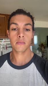 Juan Ambriz's Instagram, Twitter & Facebook