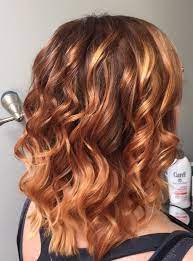 Balayage Ombre Highlights From Level 6 Brown To Strawberry Blonde Medium Bob Haircut With Waves Ombre Balayage Light Hair Color Strawberry Blonde