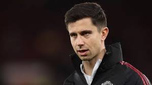 Eric Ramsay's Instagram, Twitter & Facebook