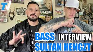 Founder & ceo ladwork feb. Davud Tvstrassensound Bass Sultan Hengzt Interview Mit Mc Bogy Atzentalk Am Kameradenweg Tv Strassensound Facebook