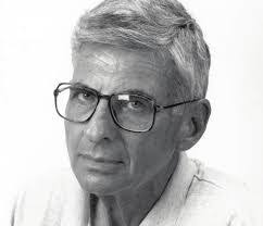 Laurie Cotton's Instagram, Twitter & Facebook