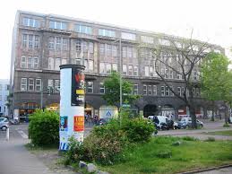 Findet hier alles was ihr braucht: Elsnerhaus Wikipedia