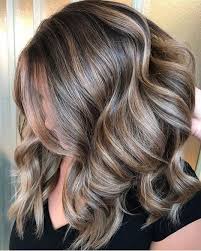 Popular blonde highlights on dark brown & red hair. 3 341 Likes 35 Comments Balayage Business Training Mastersofbalayage On Instagram W O W Z A By Stephanie Balayage Hair Hair Looks Red Blonde Hair