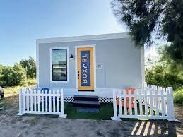 But renting shouldn't be too much trouble as his tweets just sent bitcoin up 12 percent. Elon Musk Lives In 50 000 Boxabl Tiny Home With 47 000 Person Wait List Report