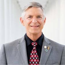 Honored to attend the annual University of Florida College of Education  Scholarship and Awards Dinner—such a special evening celebrating impact and  opportunity! Proud to support the future of…