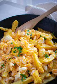 Greek Style Scrambled Eggs Recipe With Feta Cheese And French Fries Recipe Scrambled Eggs Recipe Scrambled Eggs With Cheese Egg Recipes For Lunch