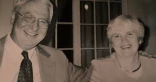 Kathy Mclane's Instagram, Twitter & Facebook