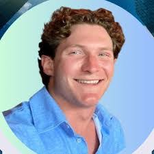 Wake Warthen's Instagram, Twitter & Facebook