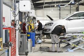 Bila kereta proton tidak perlu ke pusat servis. Mahal Ke Kos Servis Kenderaan Segmen B Kami Bandingkan Semua Model Terbaru Mekanika