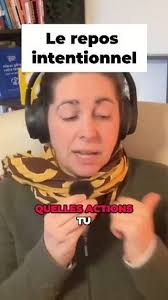 **"Non, scroller sur Insta dans ton lit, ce n’est PAS du repos."** Je sais  que t’es crevé. Que t’en peux plus. Que tu rêves de vacances même quand  t’es en vacances., Mais si tu veux retrouver de ...