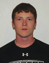 CMB battles two teams tough at BCLUW duals