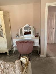 Here are ten of our favorites. Calamine