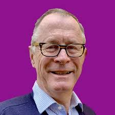 Robin Hepburn's Instagram, Twitter & Facebook