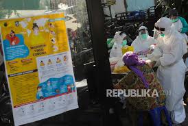 Bin Gelar Kembali Gelar Tes Covid 19 Di Surabaya Republika Online