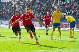 Ob edler im gemüt, die schuh und stutzen des wüten der wobber erdulden 57) weil der titel von unsern plauderfred länger ist „offtopic: Hannover 96 Derby Held Hendrik Weydandt Uber Braunschweig Und Aufstieg 2 Bundesliga Bild De