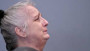 Defense attempts to shift blame as murder trial opens