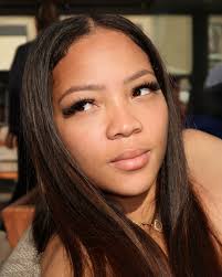 I am who I think I am … 🥂