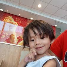 Isa sa mga native na kalapati ng Pilipinas! 🕊️🐦 #PhilippineBiodiversity  #BirdsofthePhilippines: Pink-necked Green Pigeon