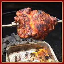 La cottura allo spiedo è uno dei metodi più diffusi di cucina sul fuoco. Pollo Allo Spiedo Food Gastro Pork