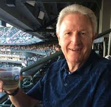 Donovan Farr's Instagram, Twitter & Facebook