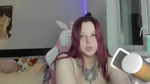 See B_Ratz new porn video with foot fetish and striptease young models