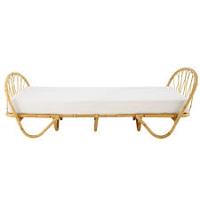 Per una qualità ottimale, serra nuovamente le viti quando è necessario. Panca Letto In Rattan 90x190cm Suzane Maisons Du Monde