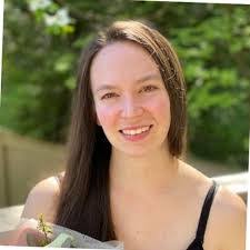 Staci Freeman's Instagram, Twitter & Facebook