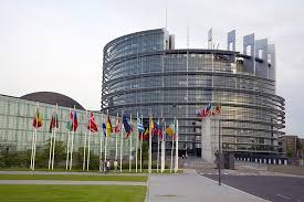 Recorra los pasillos del parlamento europeo en estrasburgo, visite su sala de debates y viva la experiencia del parlamentarium interactivo simone veil. Parlamento Europeo Aprobo Iniciar Consulta Con Consejo Sobre Directiva Audiovisual Y Proyecto Sobre Portabilidad De Contenido En Linea Observacom