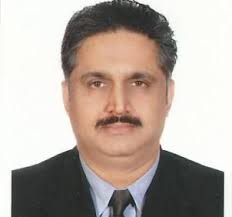 Govt appoints Omar Hameed Khan as spokesman finance division