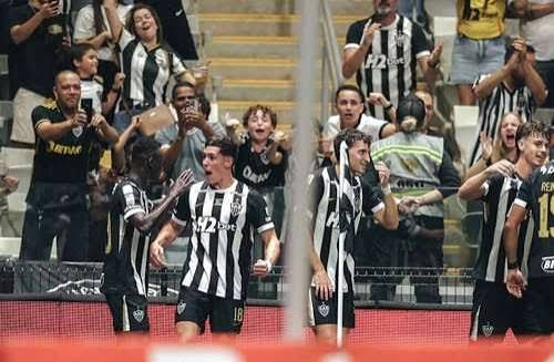 Atl&eacute;tico vence o Vit&oacute;ria e ganha duas posi&ccedil;&otilde;es no Brasileiro