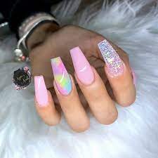Uñas diseños si quieres saber uñas diseños así como también diseños de uñas acrílicas o diseños uñas elegantes uñas gelish te compartiremos las mejores uñas diseños así como también diseños de uñas de la última tendencia en el último año 2020 y los últimos estilos se trata de una gran. 42 Mejores Disenos De Unas En Tendencia 2020 Decoracion Manicura De Unas Unas Postizas De Gel Unas De Maquillaje
