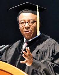 SPR IN G/ S UMMER 20 1 0