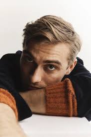 Interview with Rhys Lewis: Self-Reflection, Lessons Learned, and 'Things I  Chose To Remember'