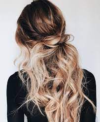 Cute Easy Casual Hairstyles Inspiration Half Up Hair Ideas Half Up Top Knot Bun Pretty Wavy Hair Blonde Soft Waves Hair Hair Styles Hair Curly Hair Styles