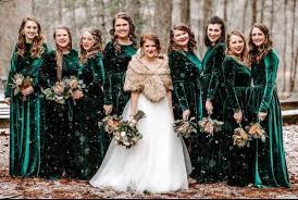 Green Long Sleeve Velvet Bridesmaid Dress For Winter Wedding Wedding Weddings Bridesm Velvet Bridesmaid Dresses Winter Bridesmaids Winter Bridesmaid Dresses