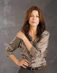 A talented and successful actor retires at a young age due to a perceived mental illness. Image Result For Catherine Keener Young The Soloist Catherine Celebs
