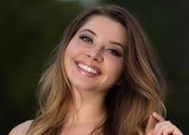 Sara Spicer ~ Center Stage Magazine, Nashville TN