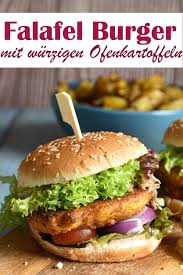 Falafel Burger Mit Wurzigen Ofenkartoffeln Ofenkartoffel Falafel Vegetarisches Essen