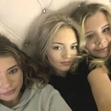 Stream Lilly Houston music