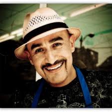 efrain viveros (@ef_words)