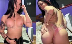 Xehli G colocando a calcinha de lado e mostrando o cuzinho-2