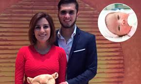 Maybe you would like to learn more about one of these? Ternura Paola Espinosa E Ivan Garcia Presumen Orgullosos A Su Bebe Ivana