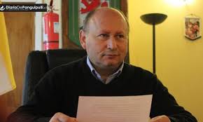De wikipedia, la enciclopedia libre. Alcalde Y Concejo Municipal De Panguipulli Expresaron Apoyo A Pueblo Mapuche
