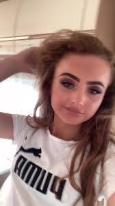 Christy Hackworth's Instagram, Twitter & Facebook