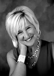 Whitney Carman's Instagram, Twitter & Facebook