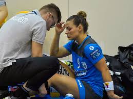 Nora mørk (born 5 april 1991) is a norwegian handball player who plays for csm bucurești and the norwegian national team.12. Marerittbeskjed For Nora Mork