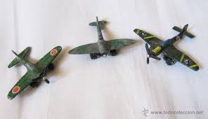 Ver más ideas sobre aviones de guerra antiguos, aviones, aviones de combate. Lote 3 Aviones De Combate Tootsietoy Antiguos Sold Through Direct Sale 47785059