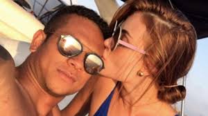 La presentadora sara uribe y el futbolista freddy guarín le realizaron una lujosa fiesta a su hijo jacobo por su cumpleaños número dos. Asi Fue Como Sara Uribe Y Fredy Guarin Se Reconciliaron Zona Cero